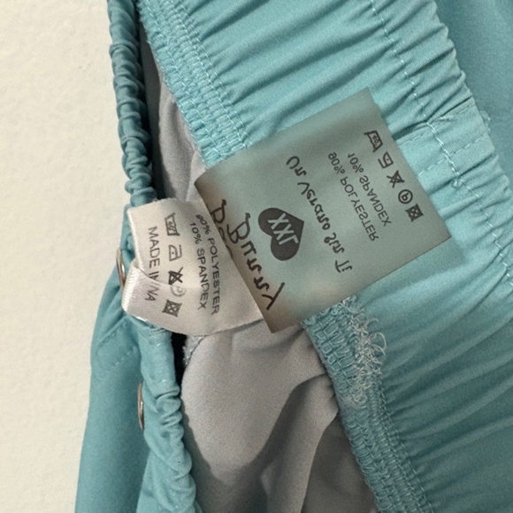 Bad Bunny Un Verano Sin Ti Swim Shorts Official Merch - size XL - Picture 6 of 6